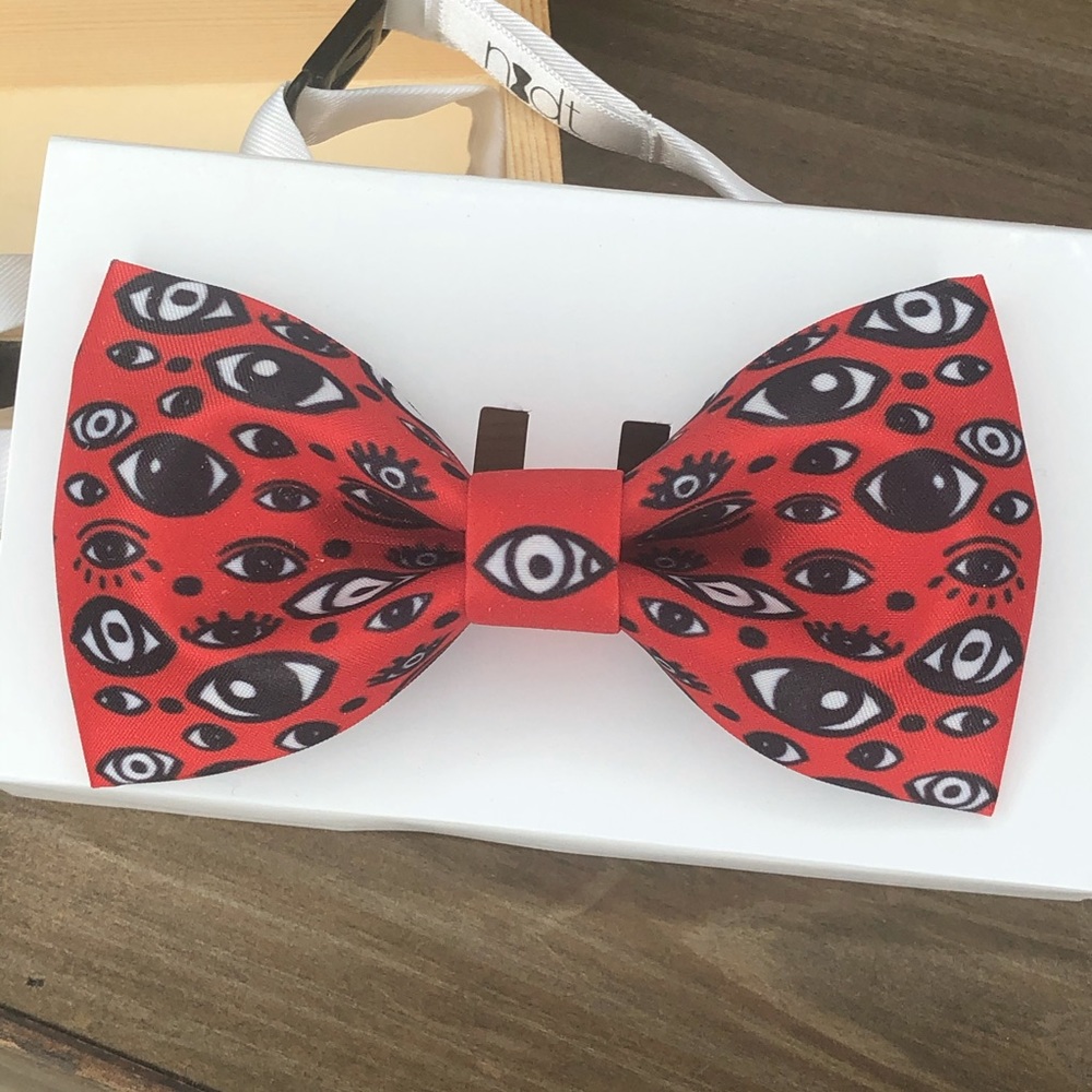 NDT Novelty Adjustable Bow Tie - Eyes
